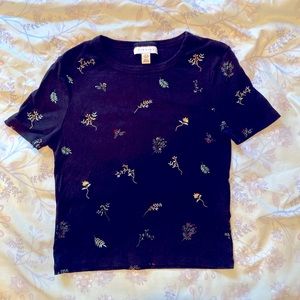 🤩2 for 20🤩 Topshop black crop t-shirt with floral embroidery 🧵 💐